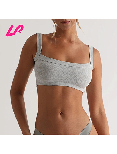 Cover up in style with our good sports bra for plus size. Designed for comfort and support, it's a must-have for any workout wardrobe. Shop now and stay ahead of the trend.